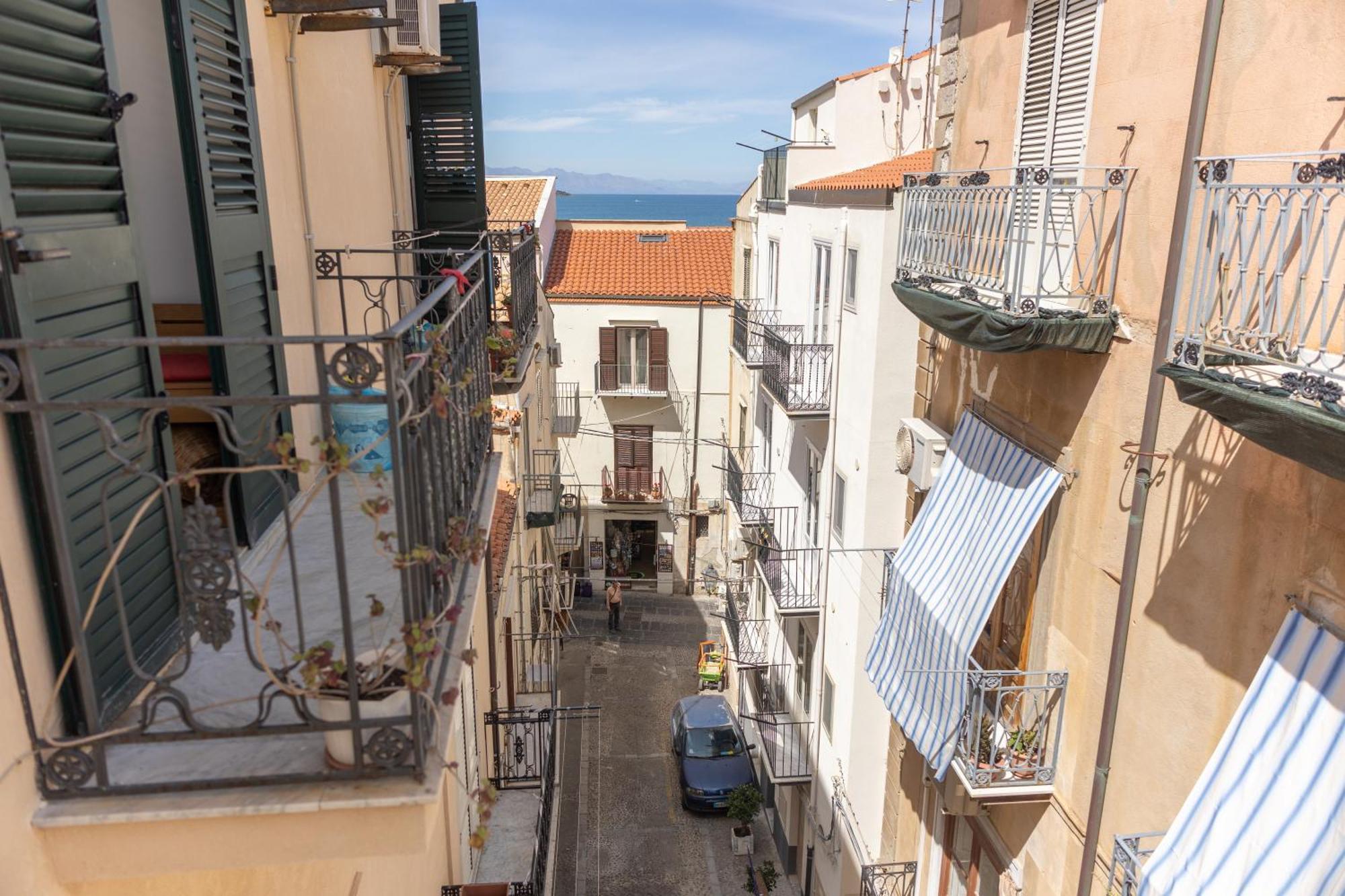 Cortile Gioeni Apartment Cefalu Bagian luar foto