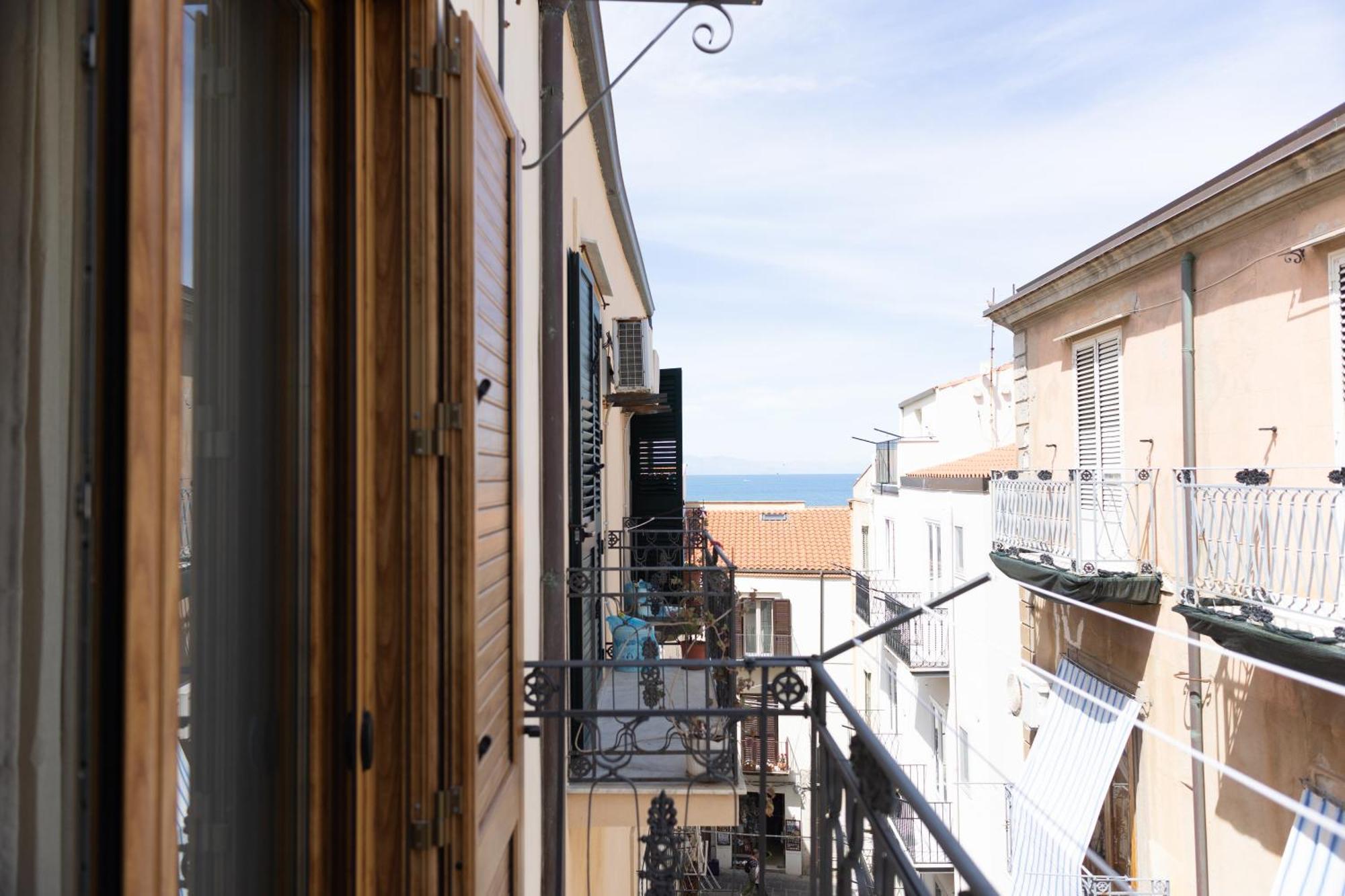 Cortile Gioeni Apartment Cefalu Bagian luar foto