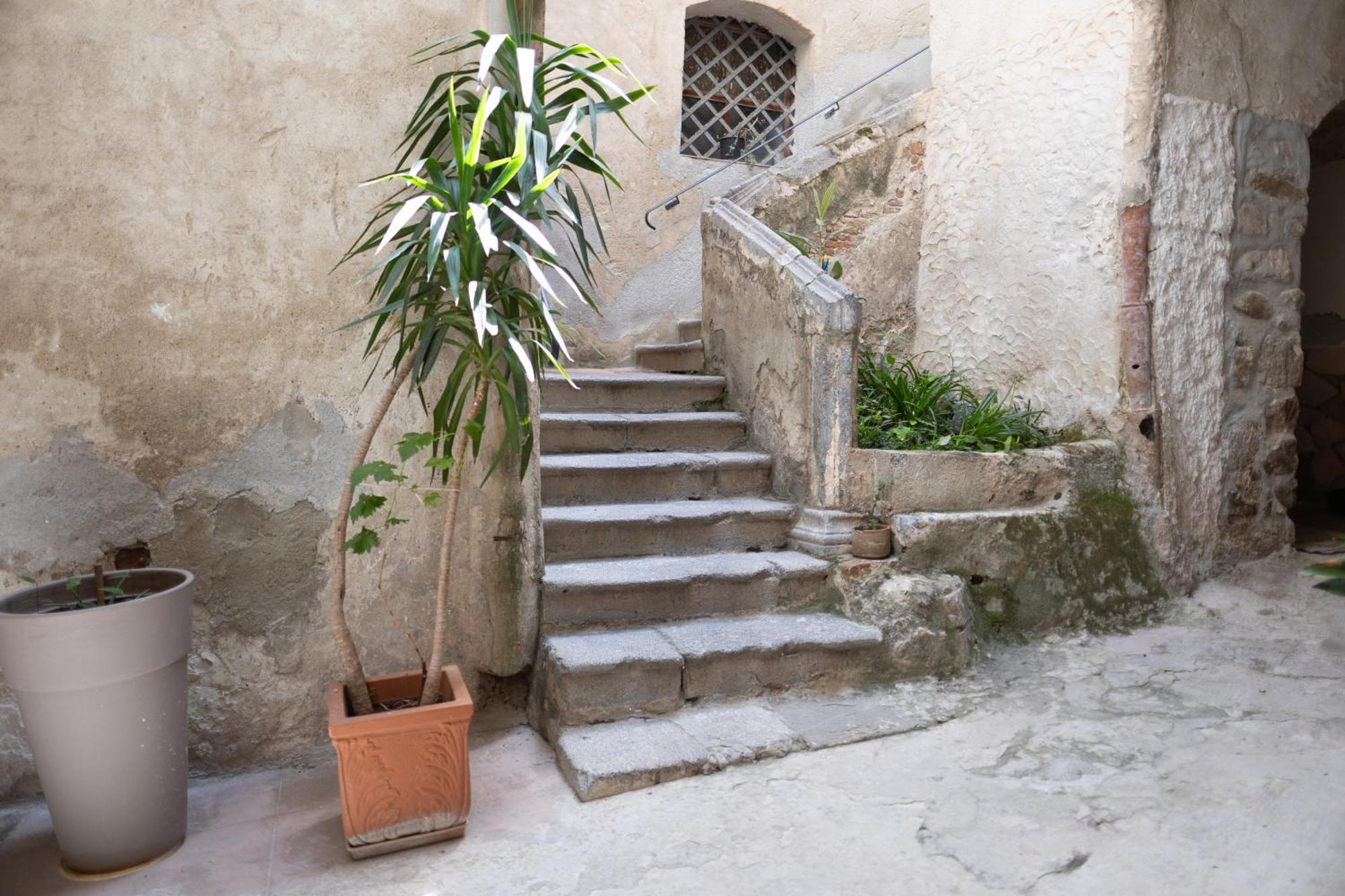 Cortile Gioeni Apartment Cefalu Bagian luar foto